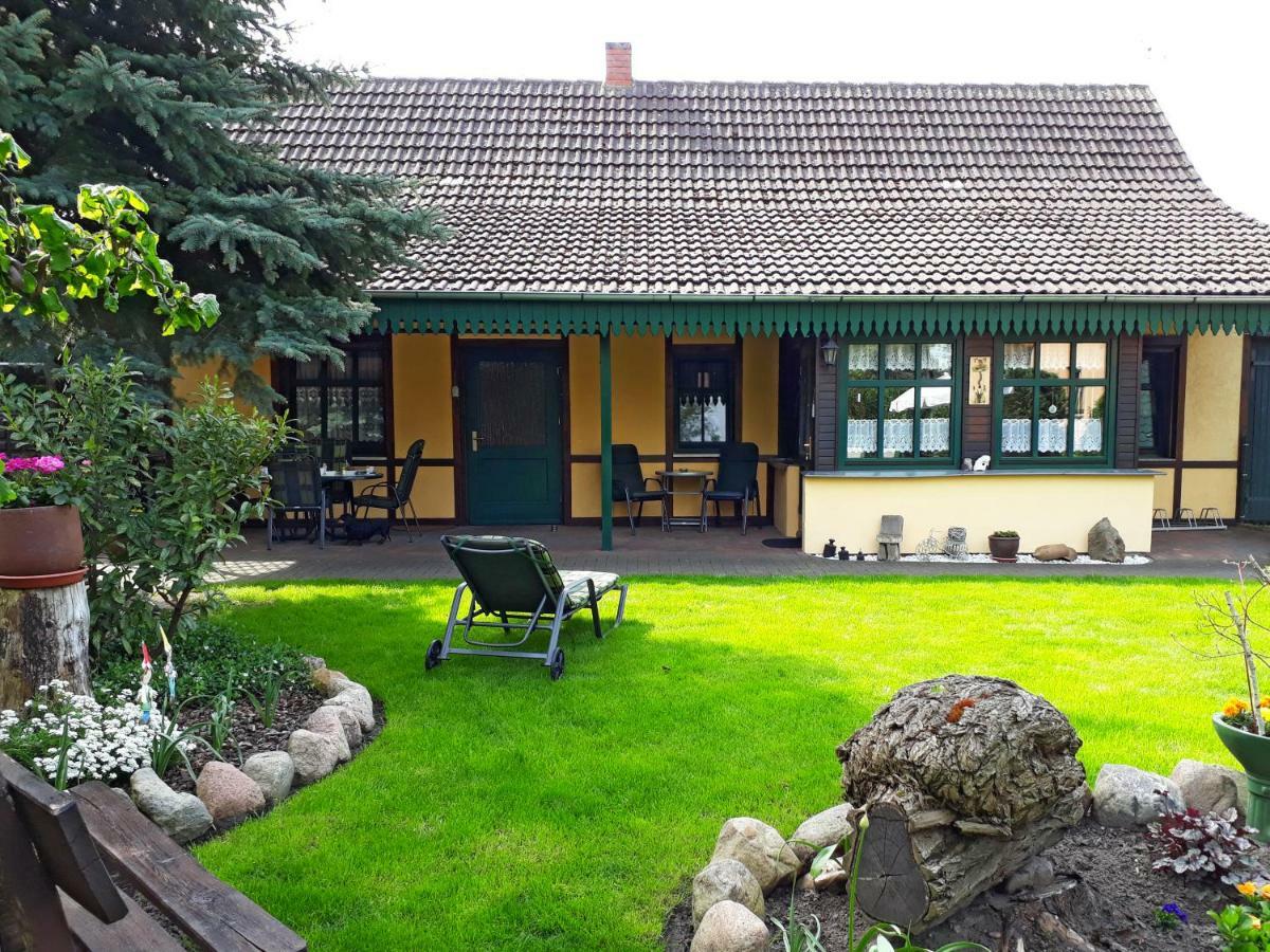 Pension Zum Weissen Hirsch Reitwein 외부 사진
